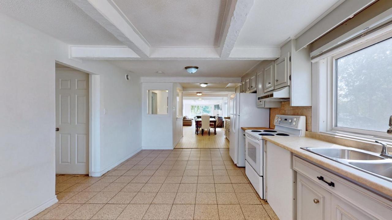 Main Beach River Retreat - Wasaga Beach 1 - Main Strip - 95 Mosley St Esterno foto