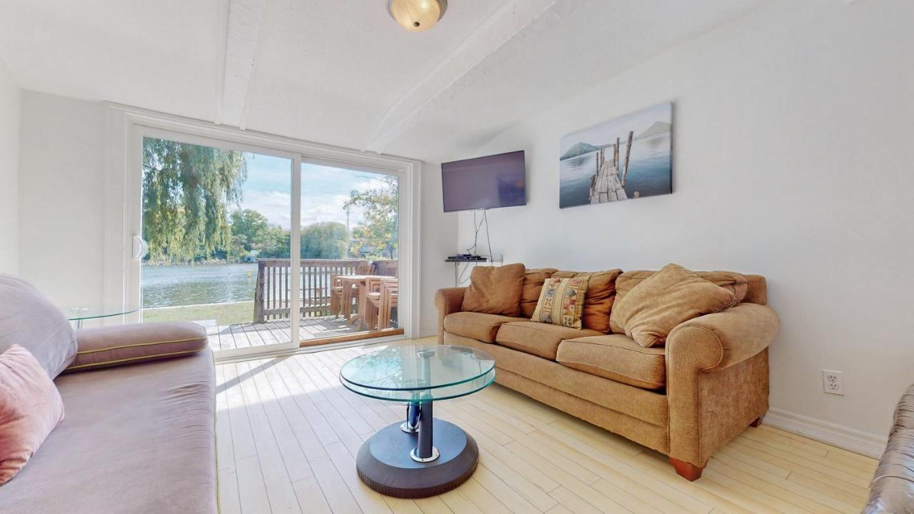 Main Beach River Retreat - Wasaga Beach 1 - Main Strip - 95 Mosley St Esterno foto