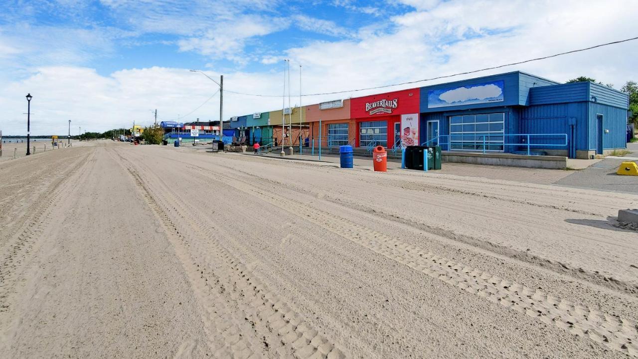 Main Beach River Retreat - Wasaga Beach 1 - Main Strip - 95 Mosley St Esterno foto
