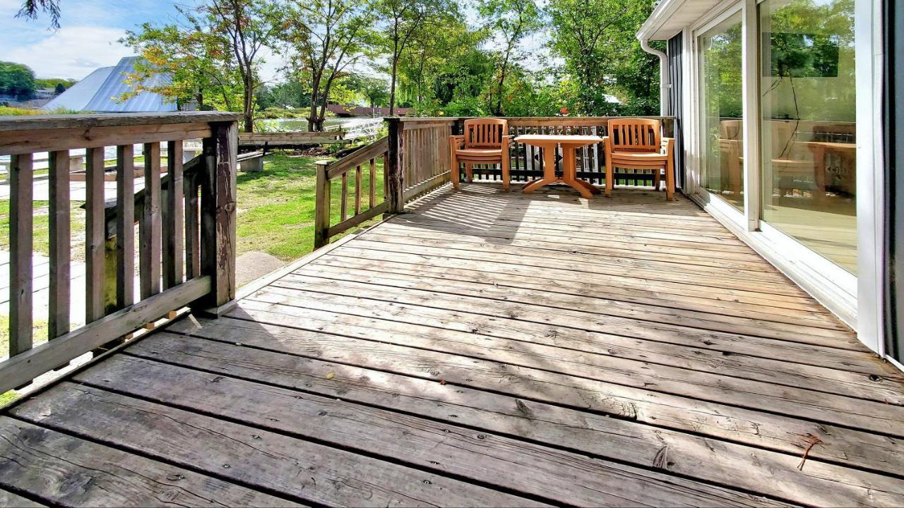 Main Beach River Retreat - Wasaga Beach 1 - Main Strip - 95 Mosley St Esterno foto