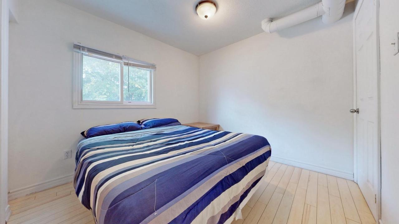 Main Beach River Retreat - Wasaga Beach 1 - Main Strip - 95 Mosley St Esterno foto